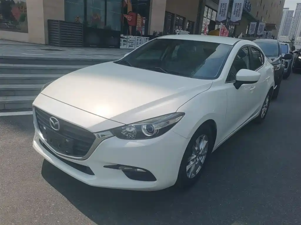 Купить Mazda 3 Axela