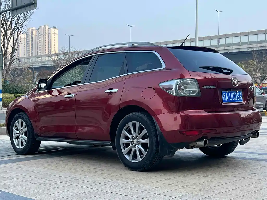 Mazda CX-7 — миниатюра 7