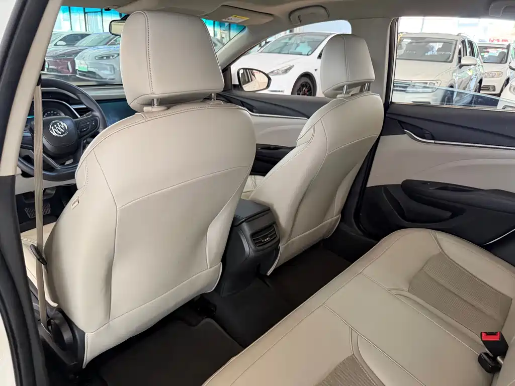 Buick Excelle — миниатюра 19