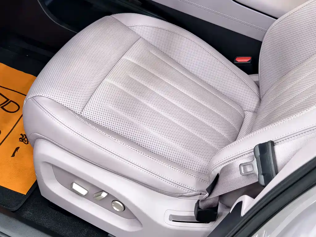 Onvo L60 2025 60kWh