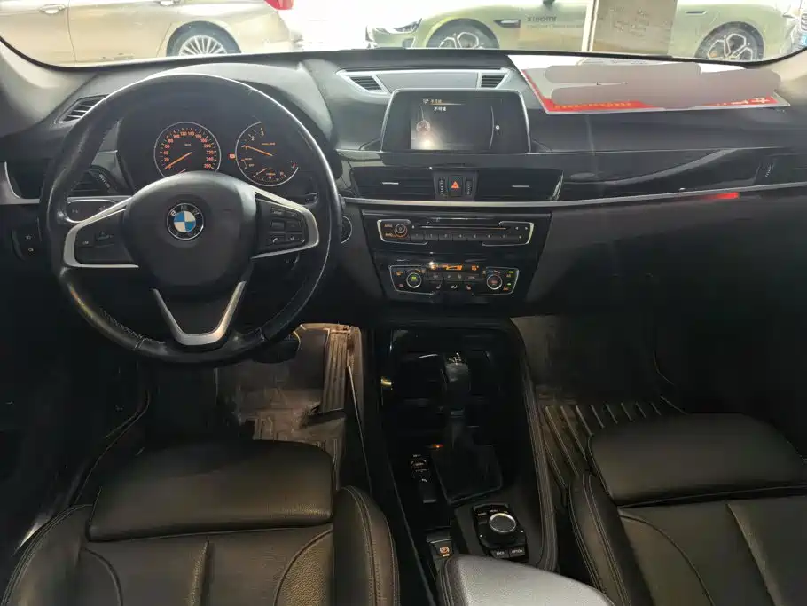 BMW X1 — миниатюра 12