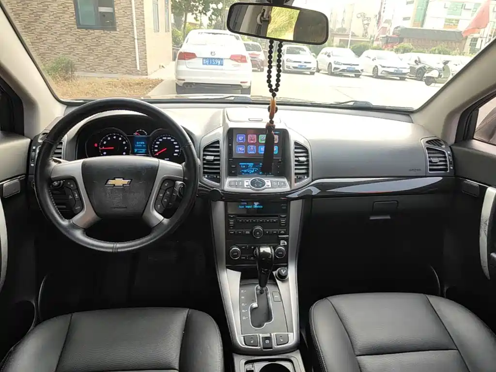 Chevrolet Captiva — миниатюра 10