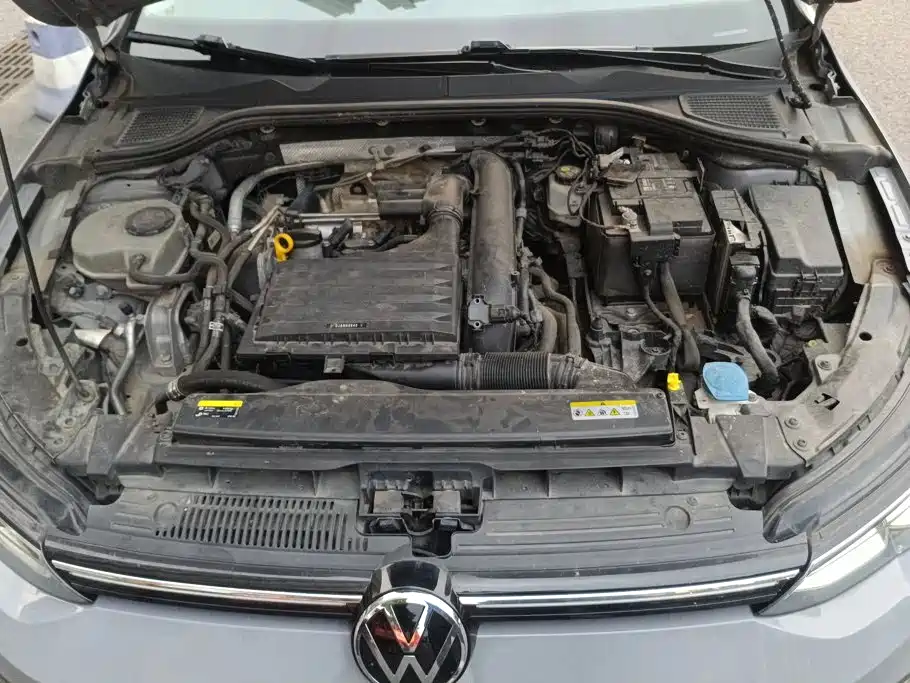 Volkswagen Golf — миниатюра 10