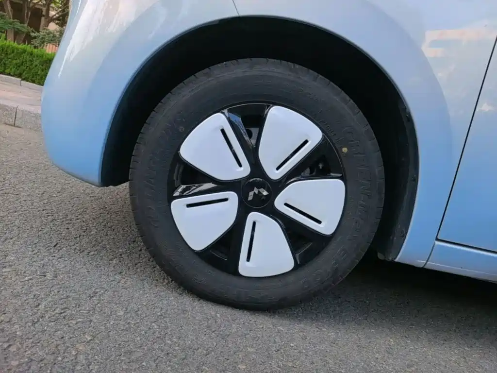 Wuling MINIEV — миниатюра 23