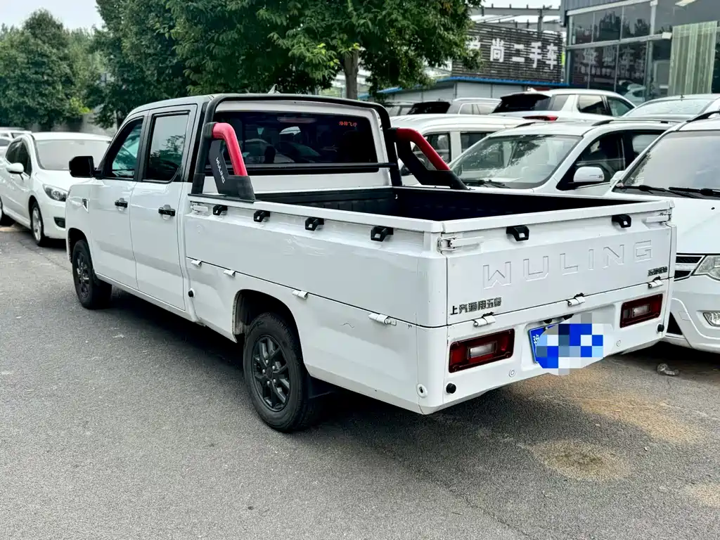 Wuling Journey — миниатюра 3