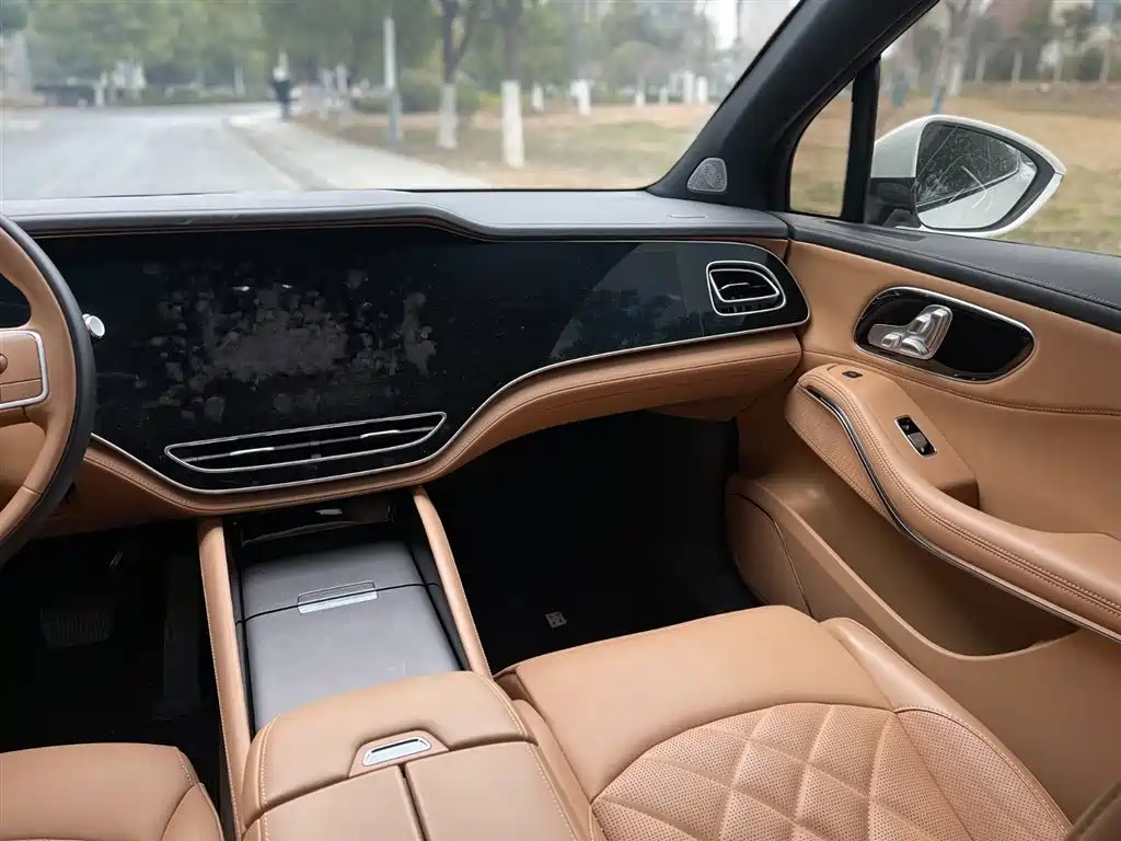 RISING AUTO FEIFAN R7