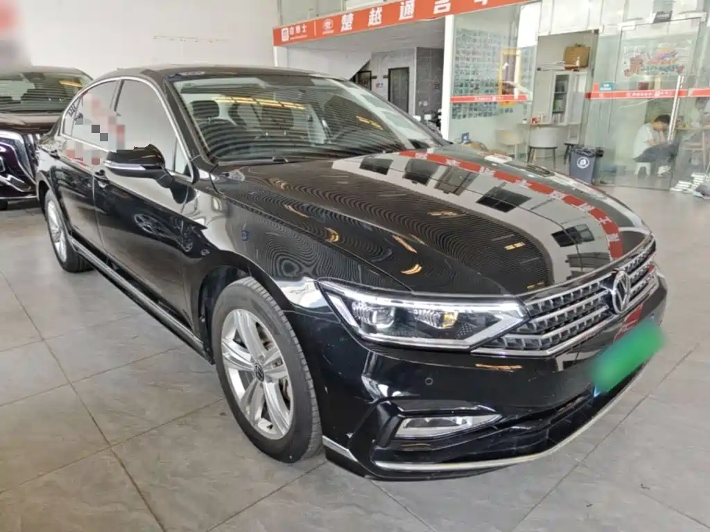 Volkswagen Magotan — миниатюра 4