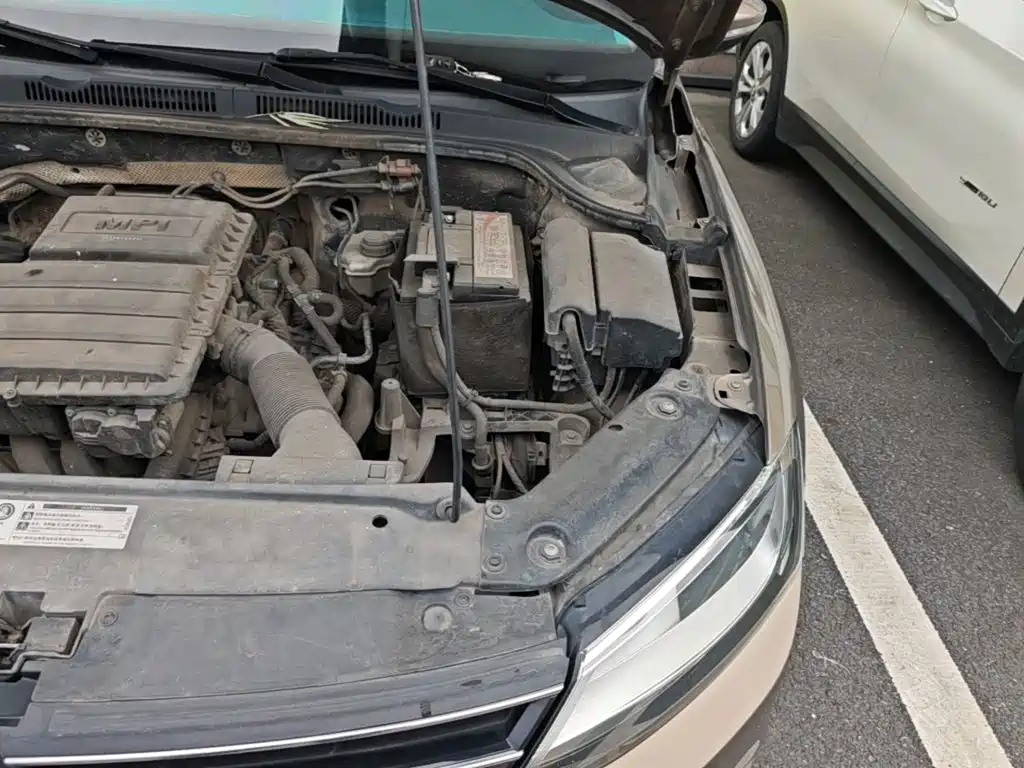 Volkswagen Sagitar — миниатюра 20
