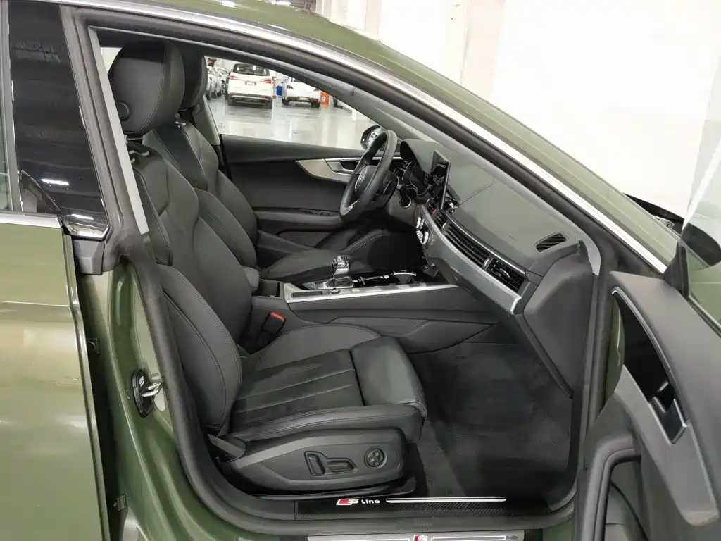 Audi A5 (Import) — миниатюра 23
