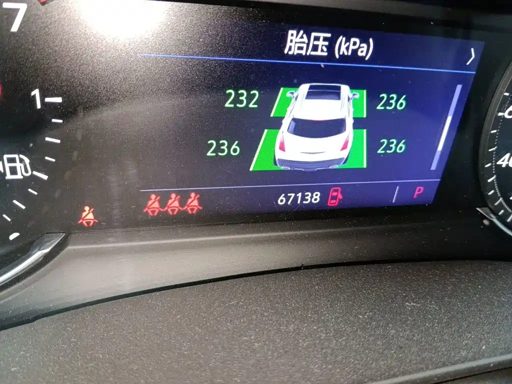 Cadillac XT5 — миниатюра 13
