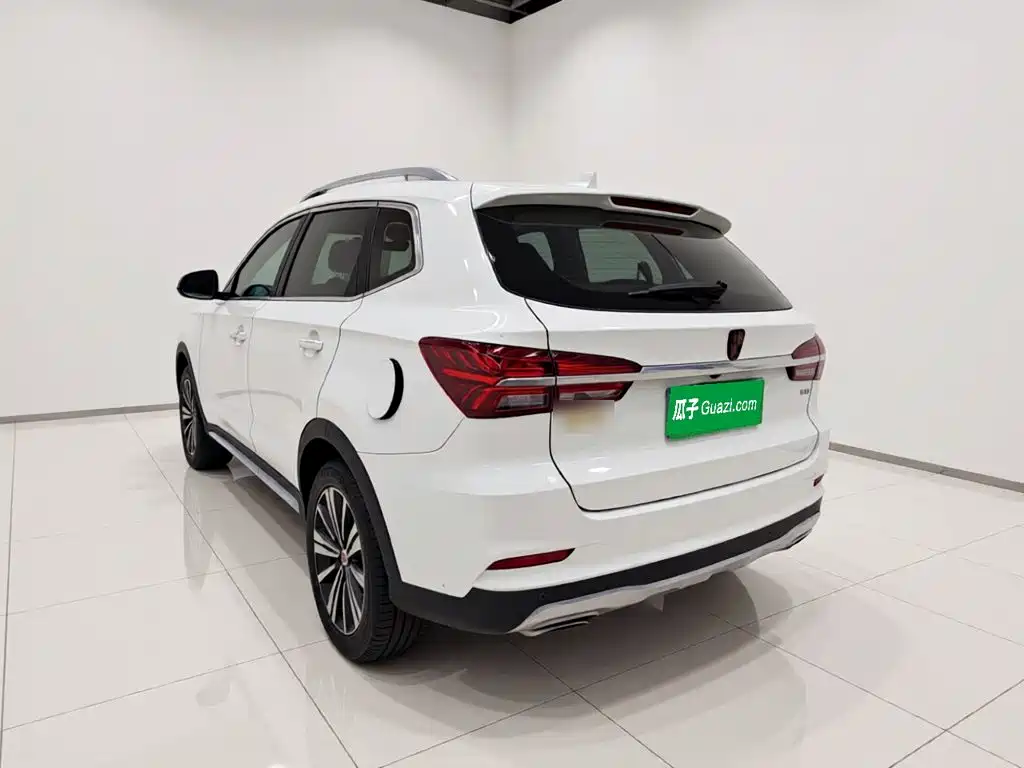 Roewe RX5 — миниатюра 4