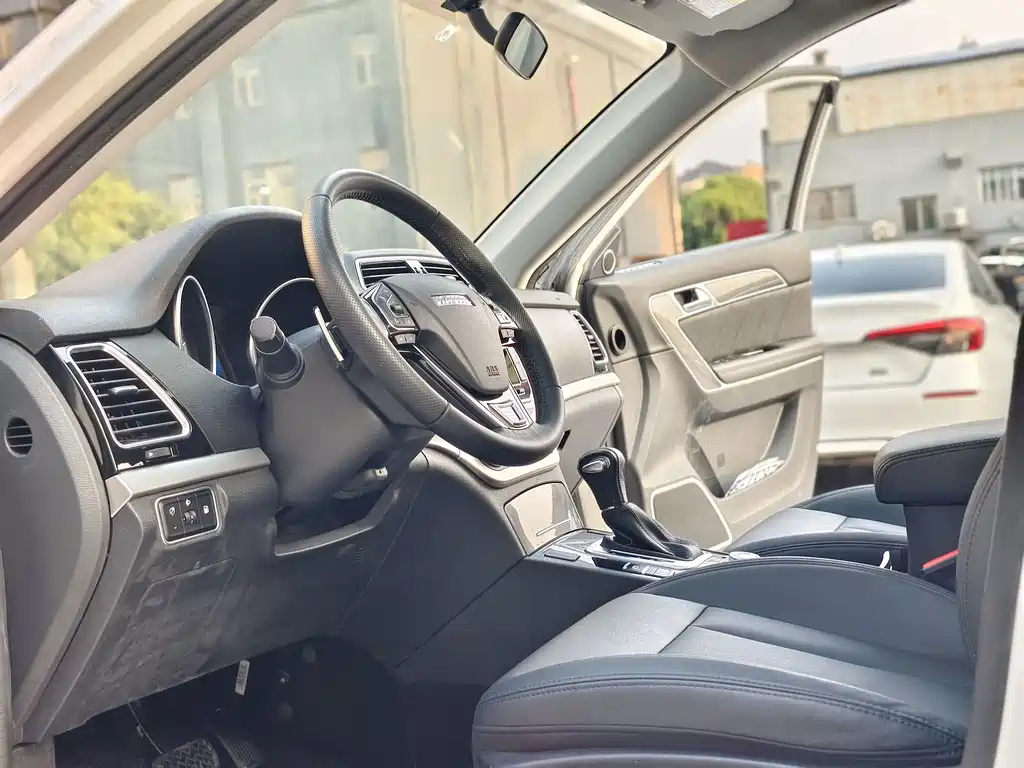 Haval H6 Coupe — миниатюра 10