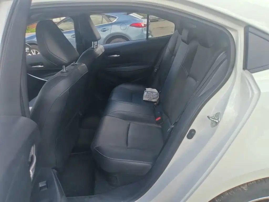 Toyota Corolla — миниатюра 17
