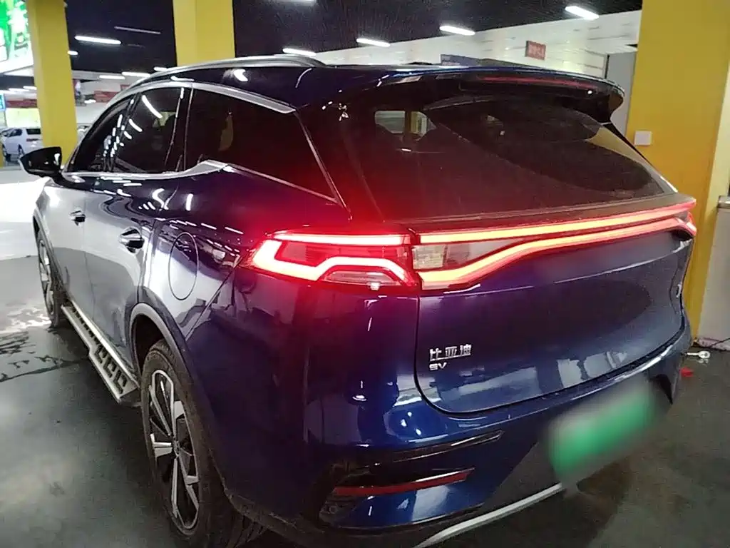 BYD Tang New Energy — миниатюра 5
