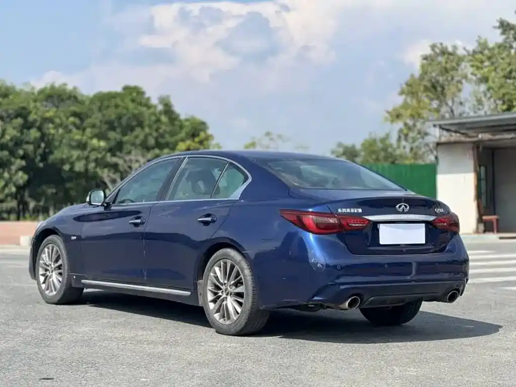 Infiniti Q50L — миниатюра 3
