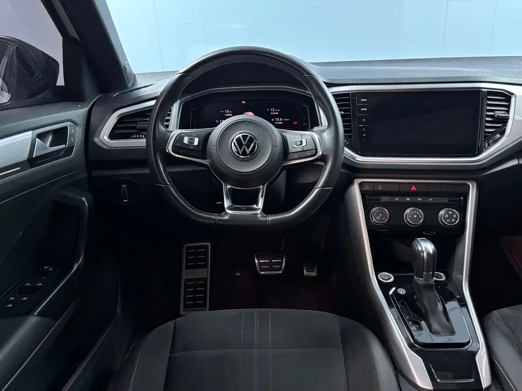 Volkswagen T-Roc — миниатюра 6