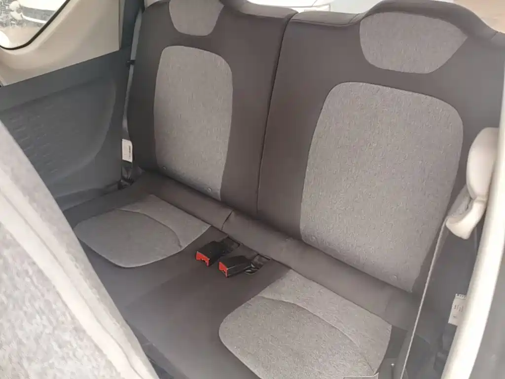 Wuling MINIEV — миниатюра 17