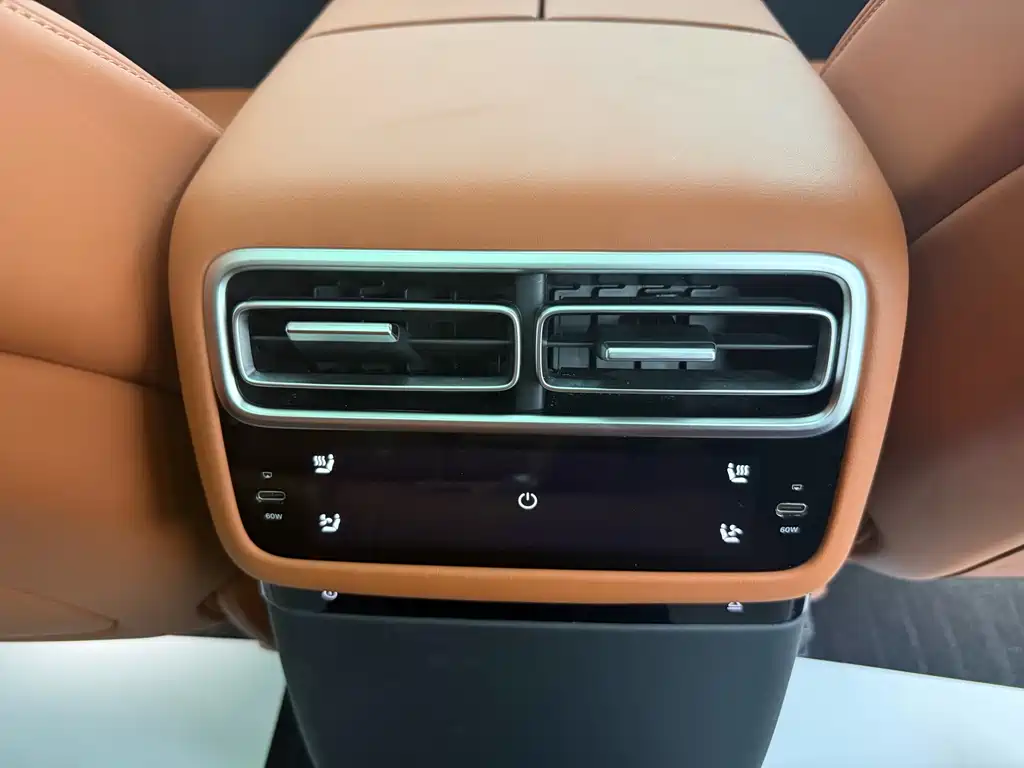 Li Auto Li L7 — миниатюра 20