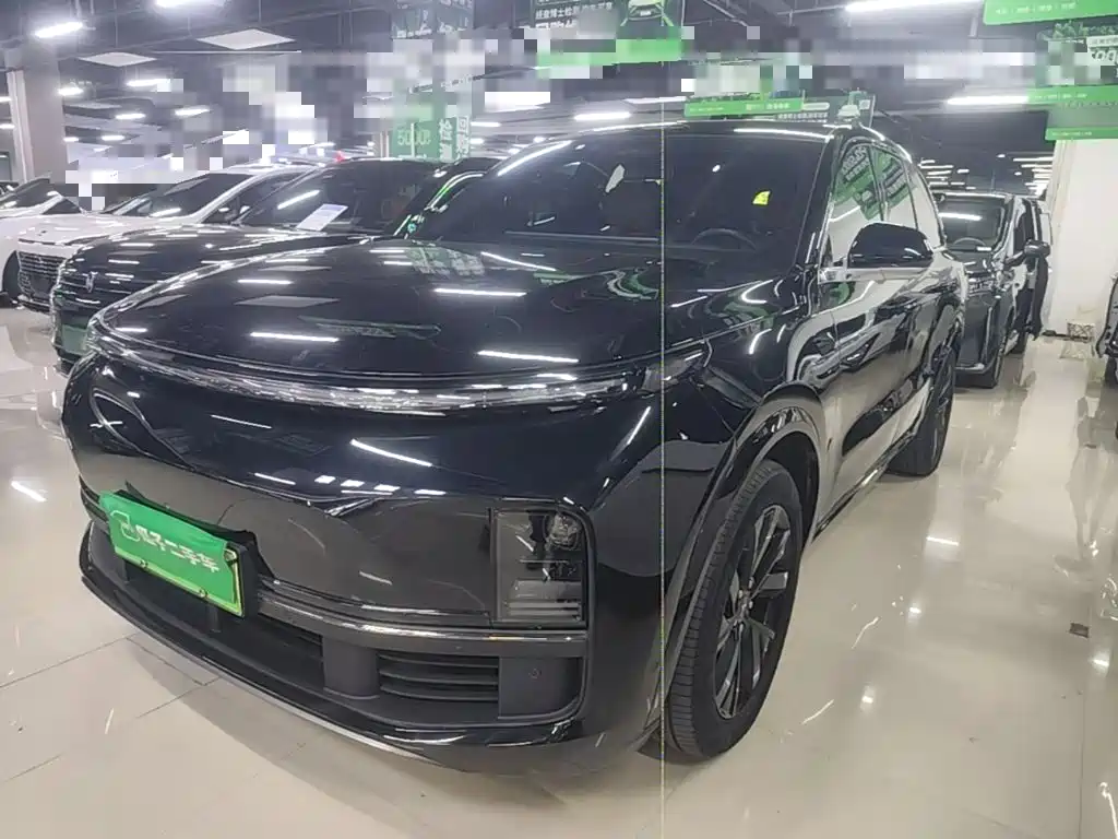 Li Auto L8