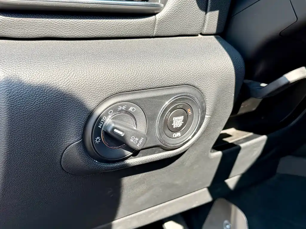Maserati Levante — миниатюра 8