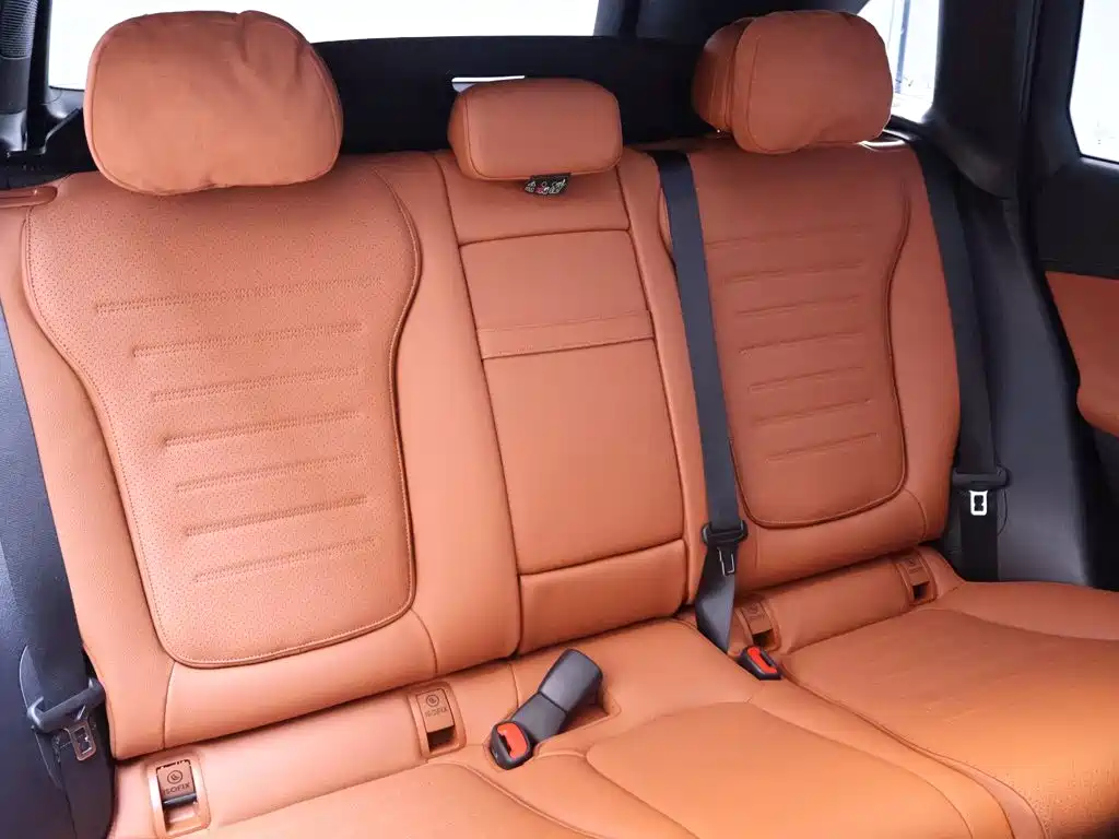 Mercedes-Benz GLC — миниатюра 23