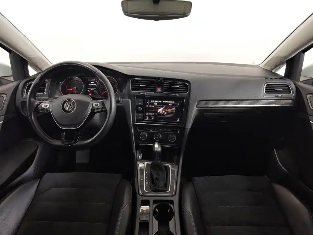 Volkswagen Golf — миниатюра 5