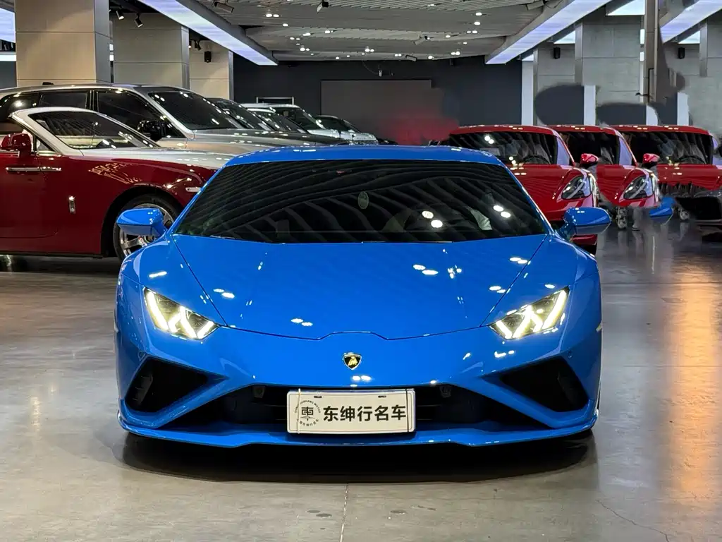 LAMBORGHINI HURACÁN