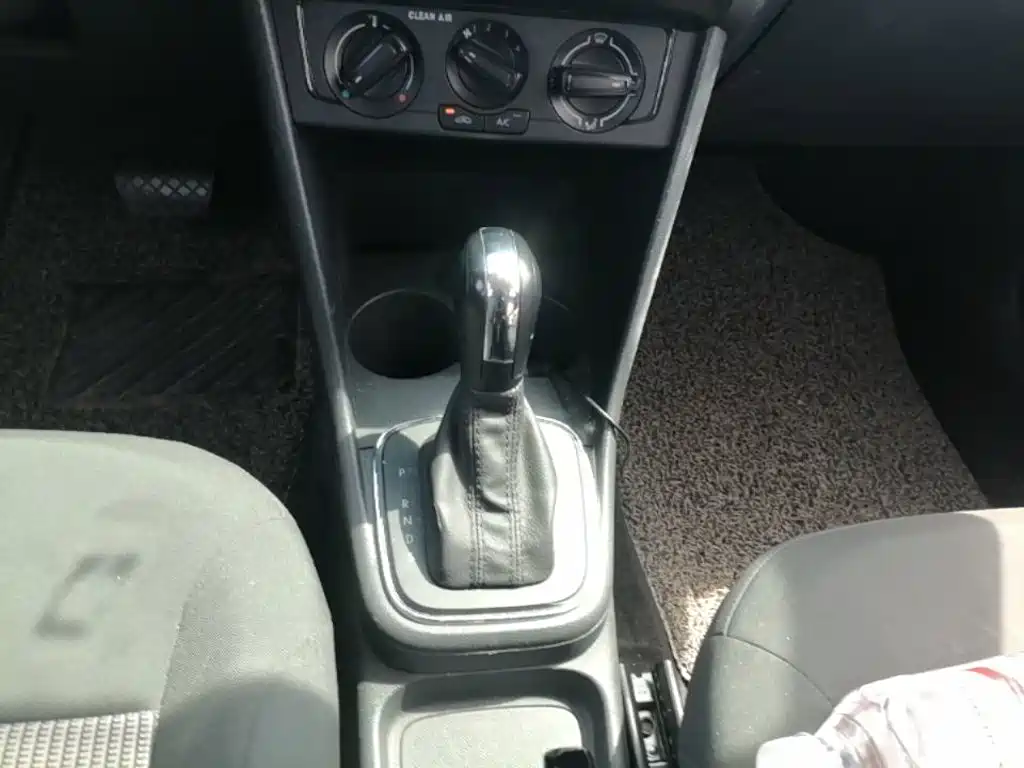 Volkswagen Polo — миниатюра 14