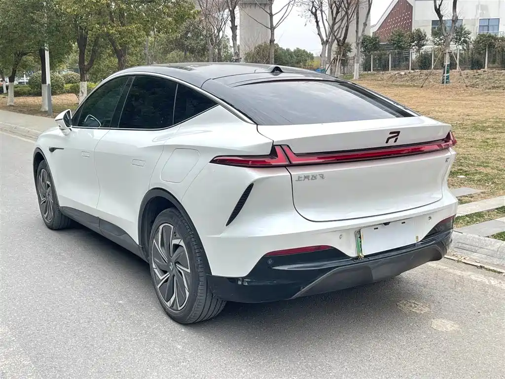 RISING AUTO FEIFAN R7