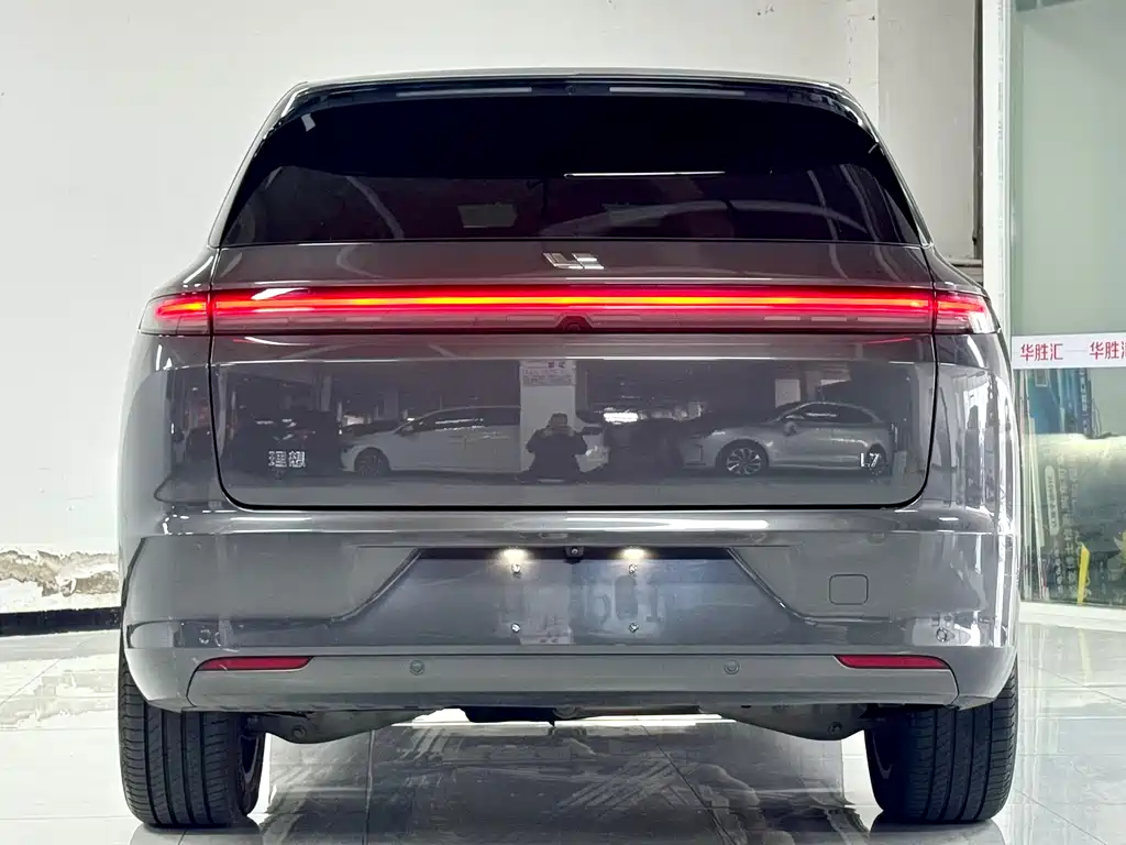 Li Auto IDEAL L7