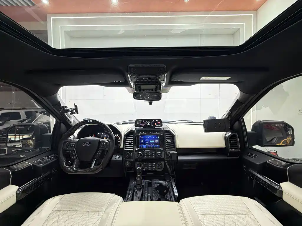 Ford F-150 Raptor — миниатюра 15