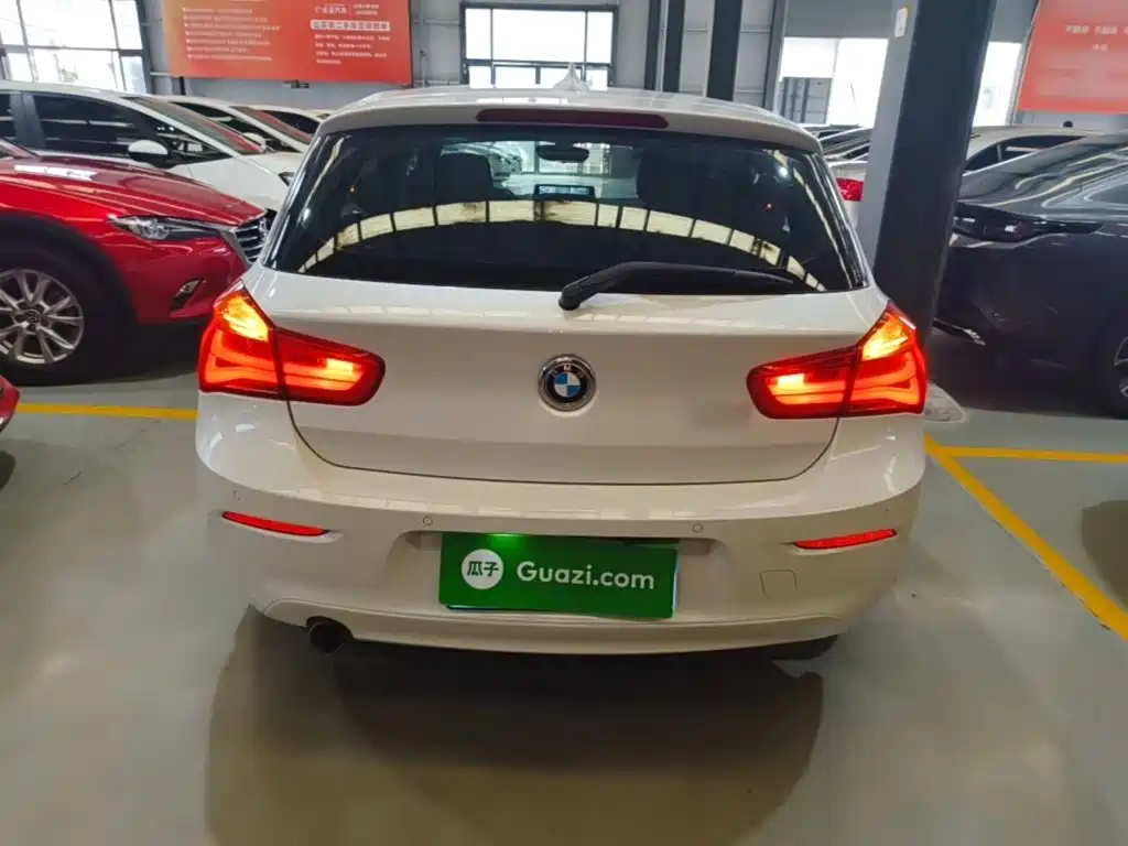 BMW 1 Series (Import) — миниатюра 6