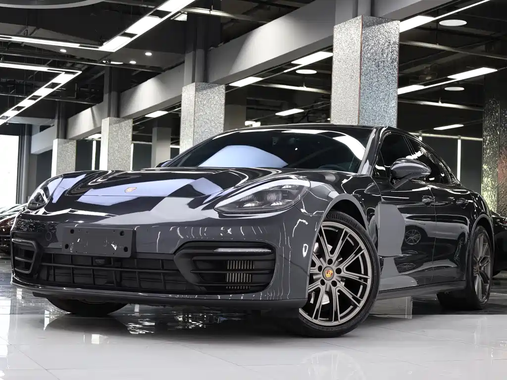 Купить Porsche Panamera