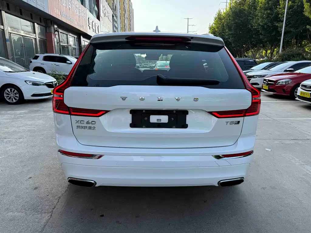 Volvo XC60 — миниатюра 5