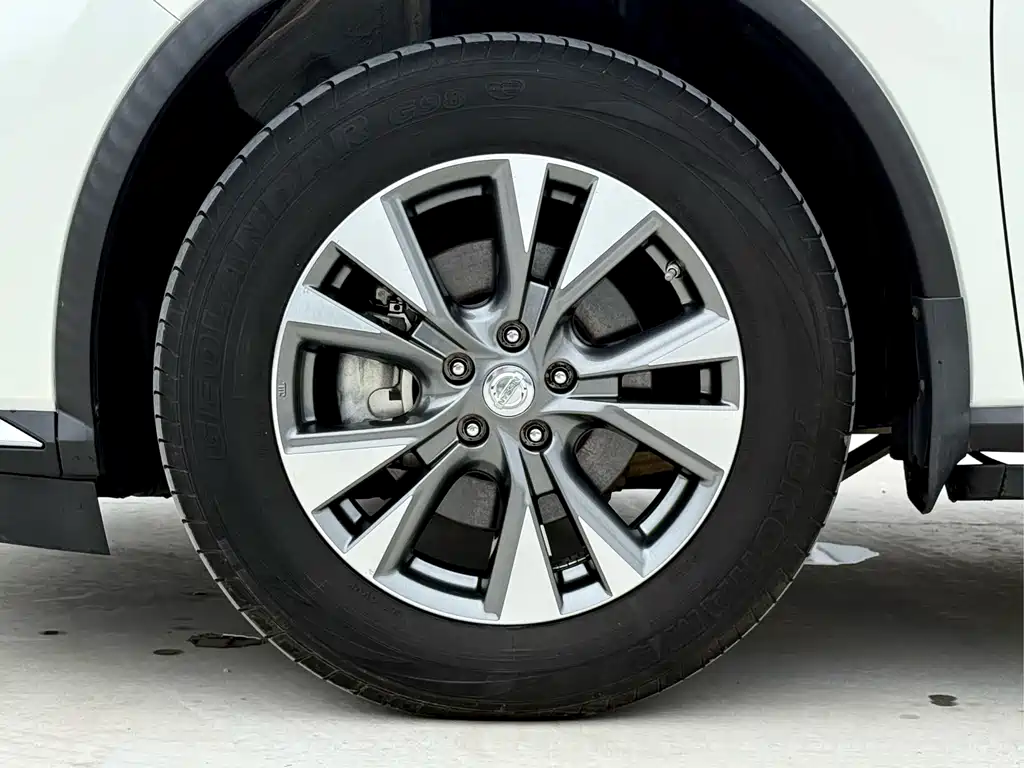Nissan Murano 2.5L XL 2WD Smart Fashion Edition, фото 12