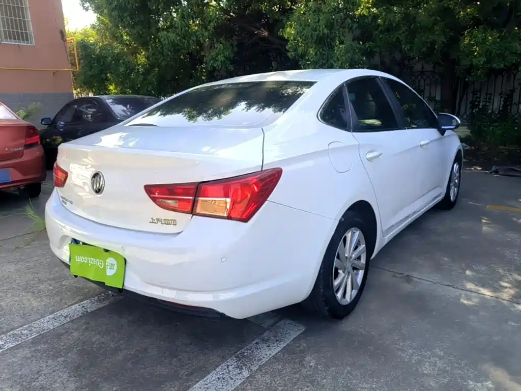 Buick Verano — миниатюра 7