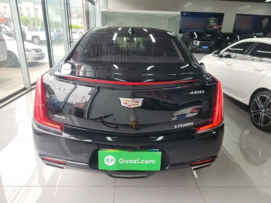 Cadillac XTS — миниатюра 6