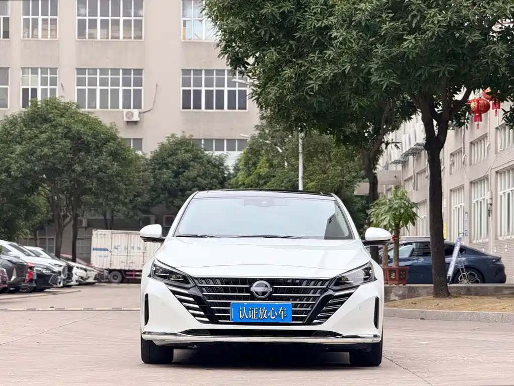 Nissan Teana — миниатюра 3