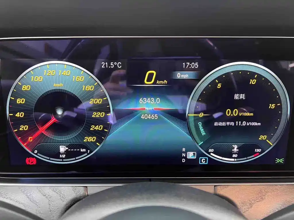 Mercedes-Benz E-Class (Import) — миниатюра 22