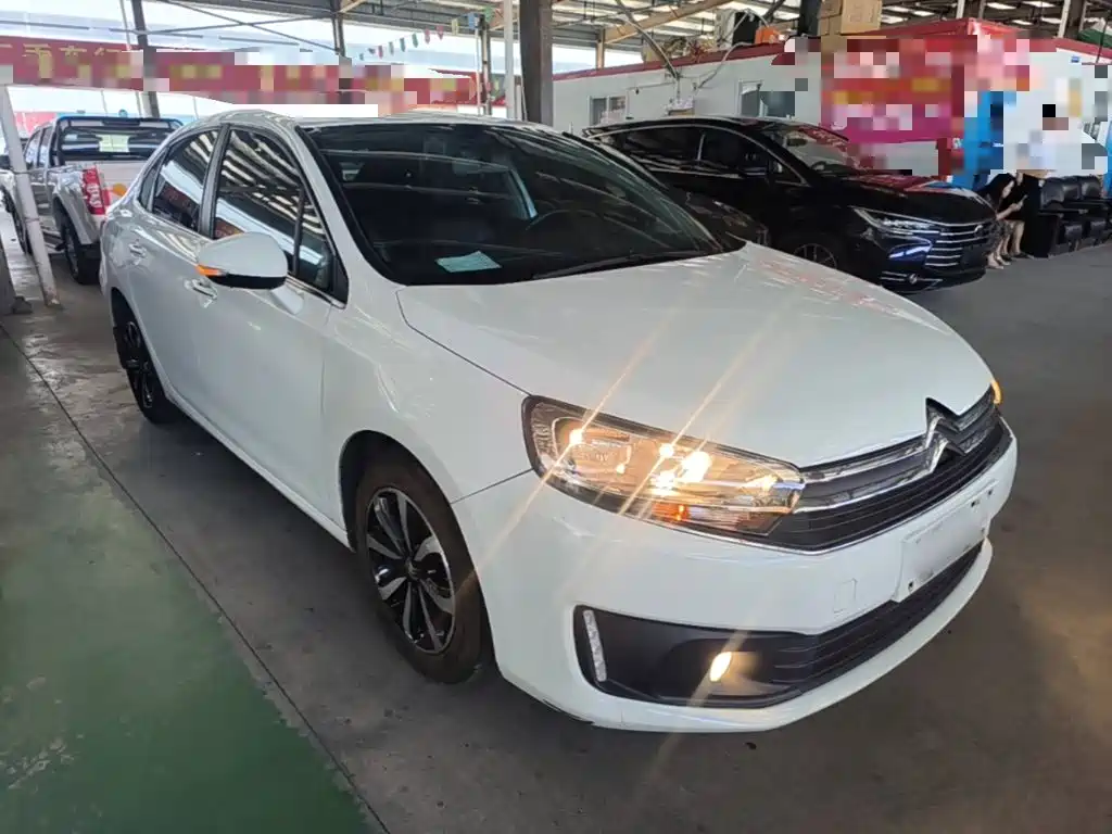 Citroen C4 — миниатюра 4