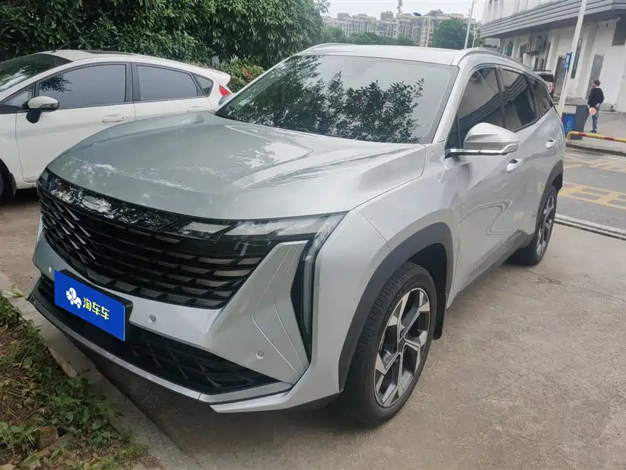 Geely Boyue L 2024