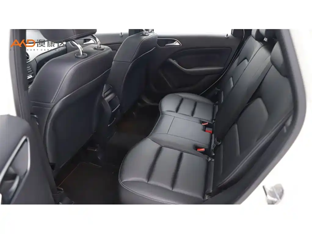 Mercedes-Benz B-Class — миниатюра 7