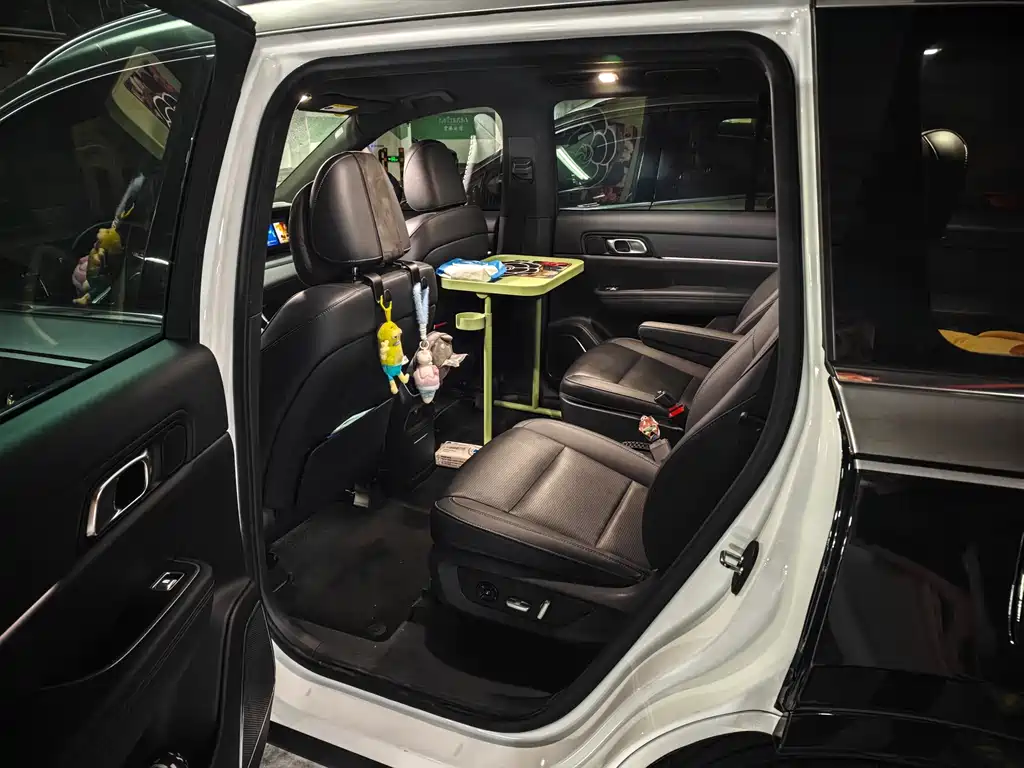 Li Auto Li ONE — миниатюра 2
