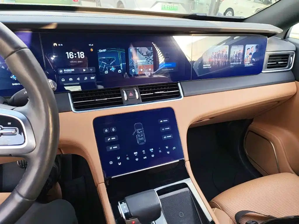 Li Auto Li ONE — миниатюра 13
