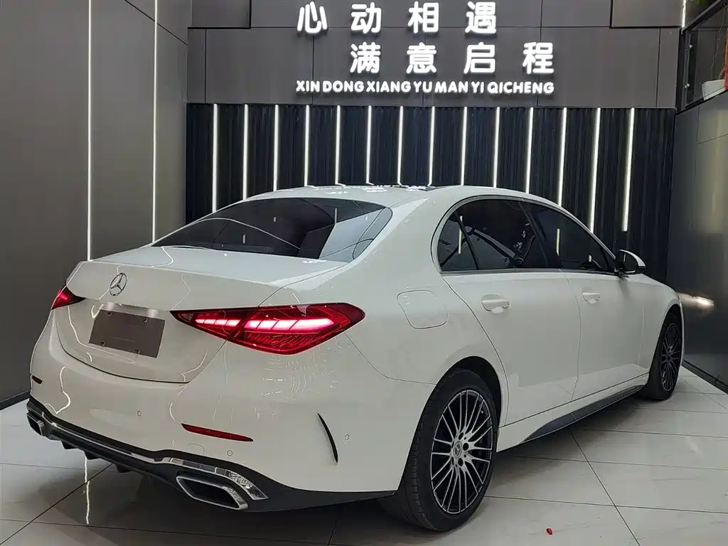 MERCEDES-BENZ C CLASS