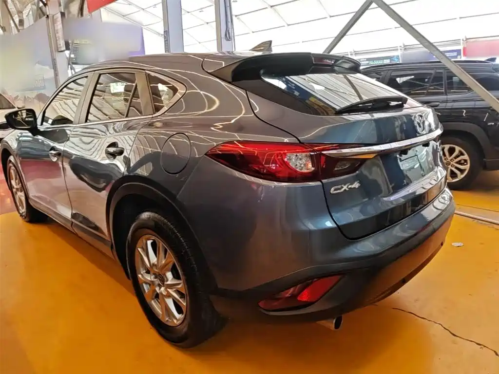 Mazda CX-4 2018 2.0L AT V