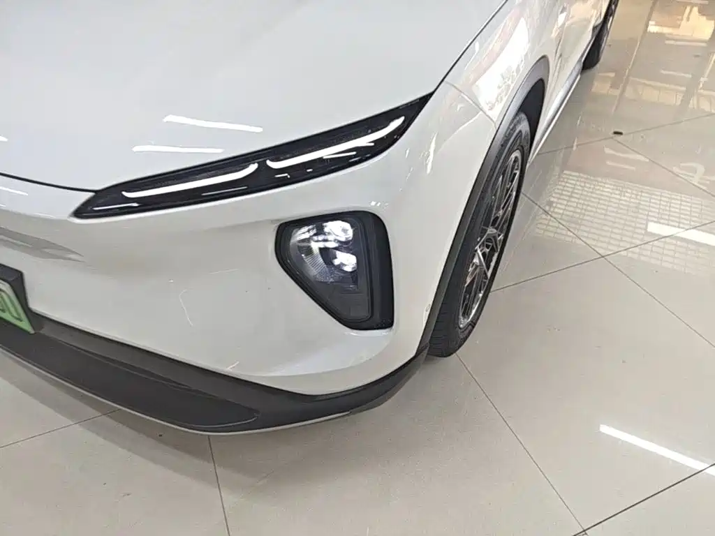 NIO EC6 — миниатюра 24