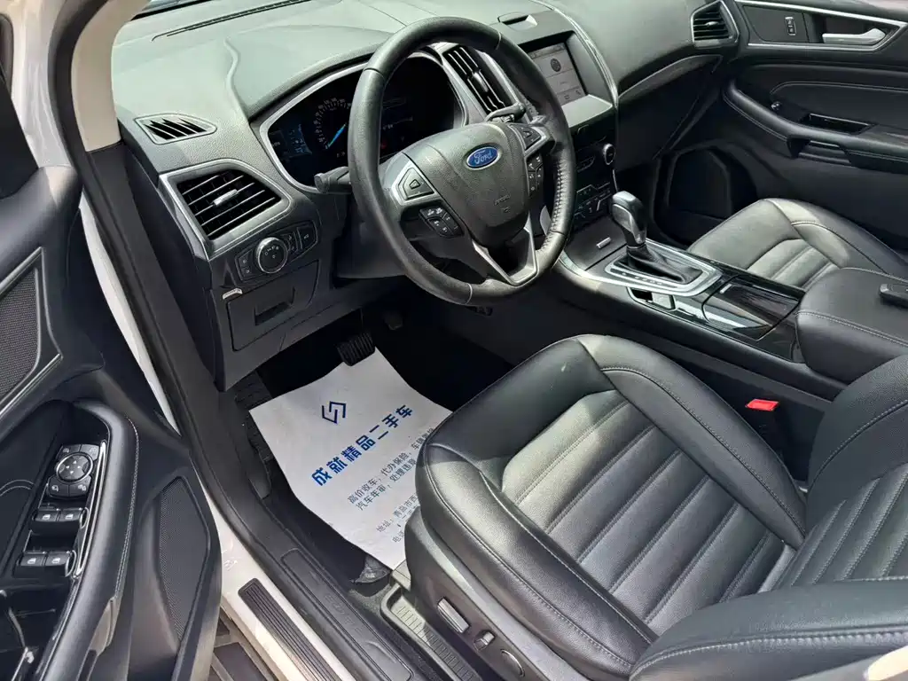 Ford Edge — миниатюра 8