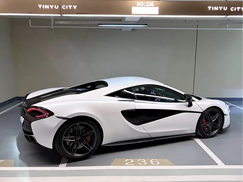 McLaren 570 2015 570S 3.8T Coupe