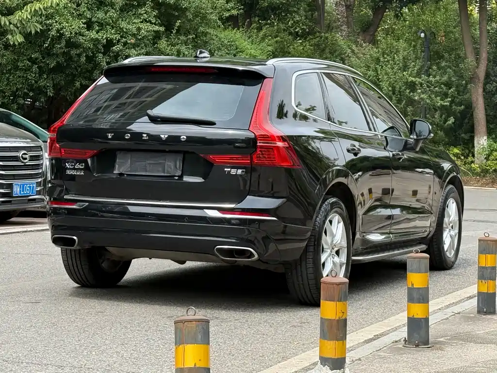 Volvo XC60 — миниатюра 4